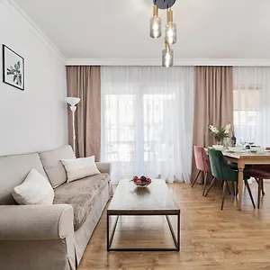 Dmowskiego Kępa Mieszczańska By Renters Wrocław